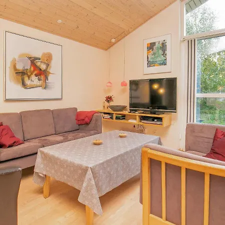 Hotel 6 Person Holiday In Ringk Bing 4*